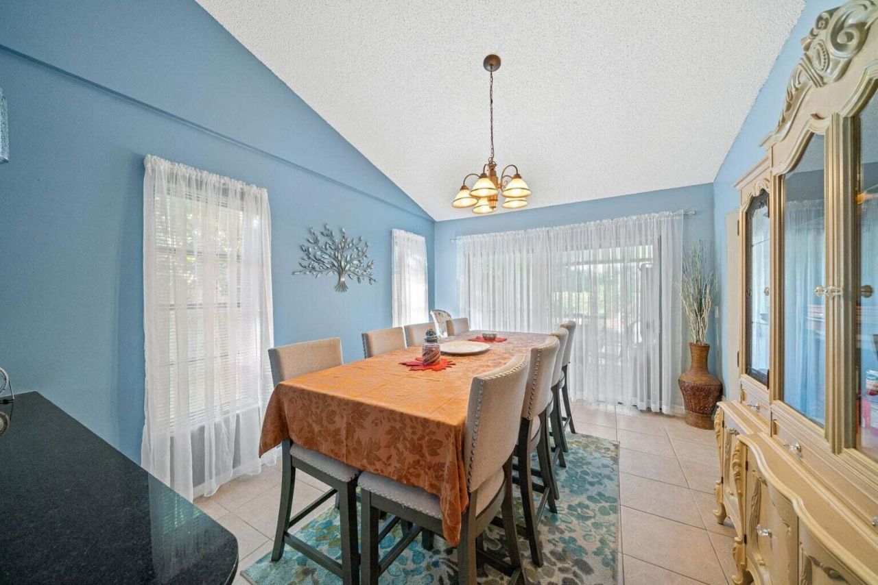 148 Ponce De Leon Street, Royal Palm Beach, FL 33411 Photo