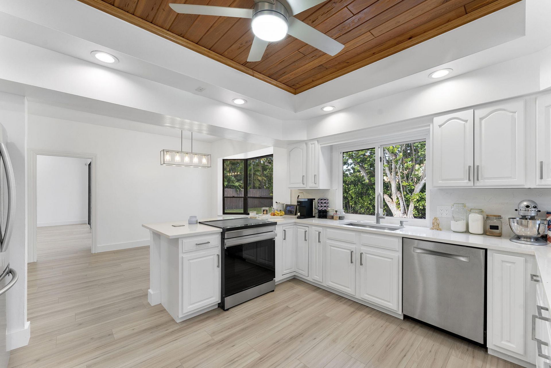 150 Lucina Drive, Hypoluxo, FL 33462 Photo