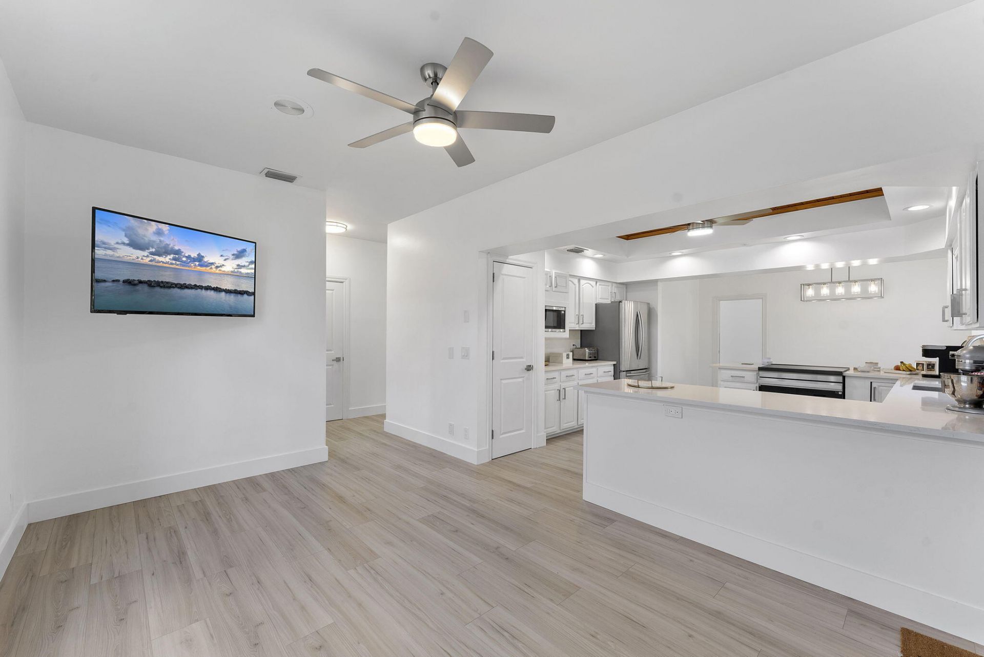 150 Lucina Drive, Hypoluxo, FL 33462 Photo