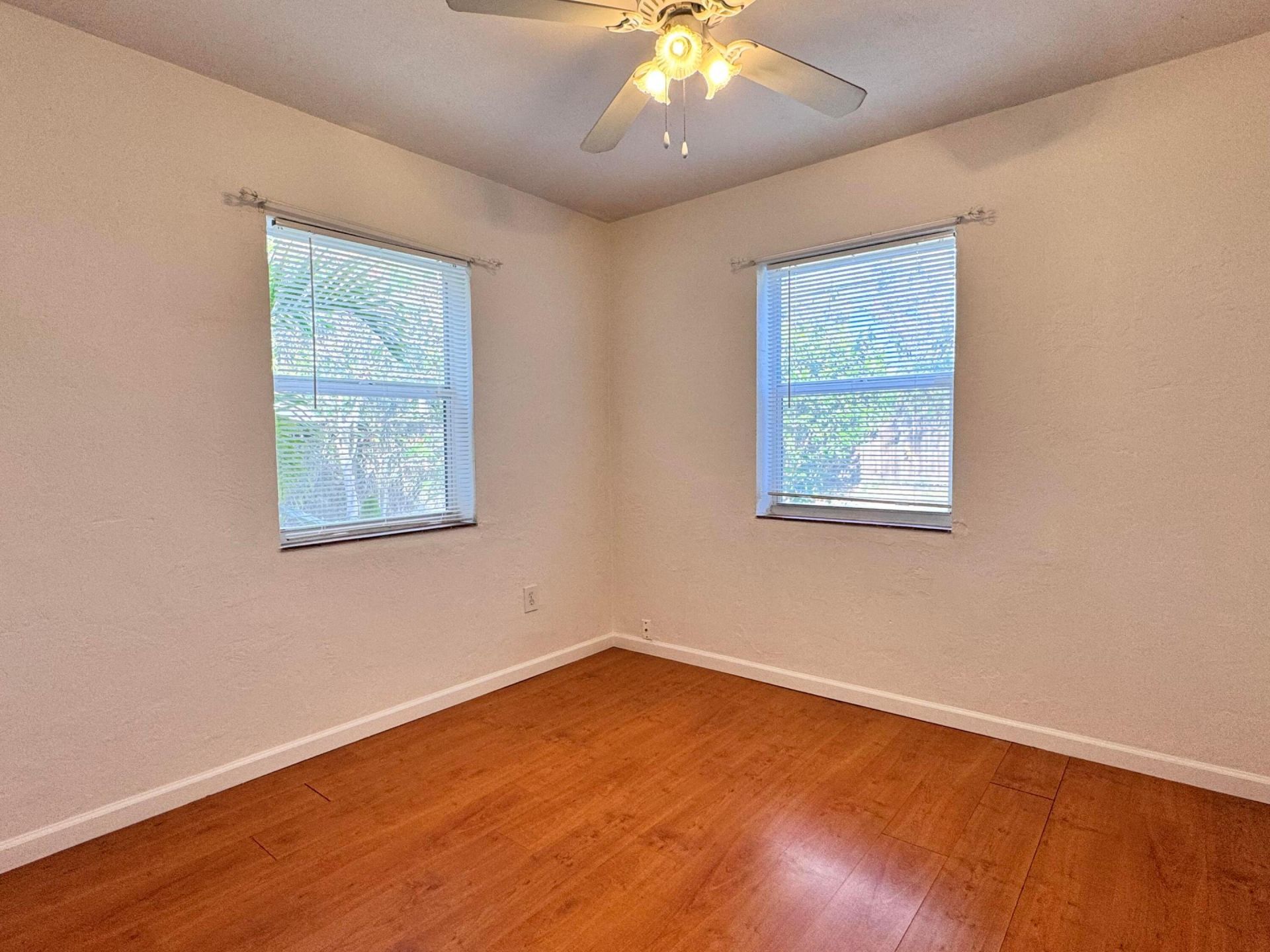 3012 Glenwood Road, West Palm Beach, FL 33405 Photo