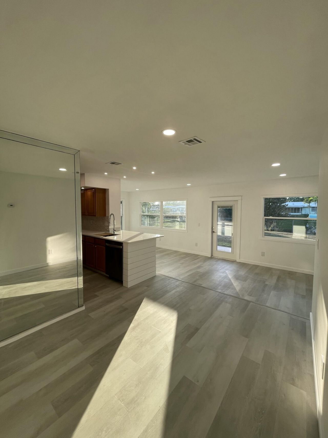 808 SE Degan Drive, Port Saint Lucie, FL 34983 Photo