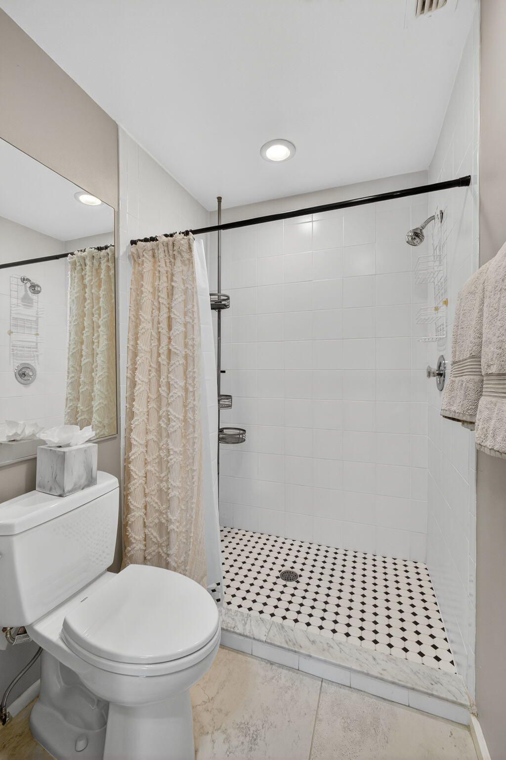 202 Pinecrest Circle, Unit B, Jupiter, FL 33458 Photo