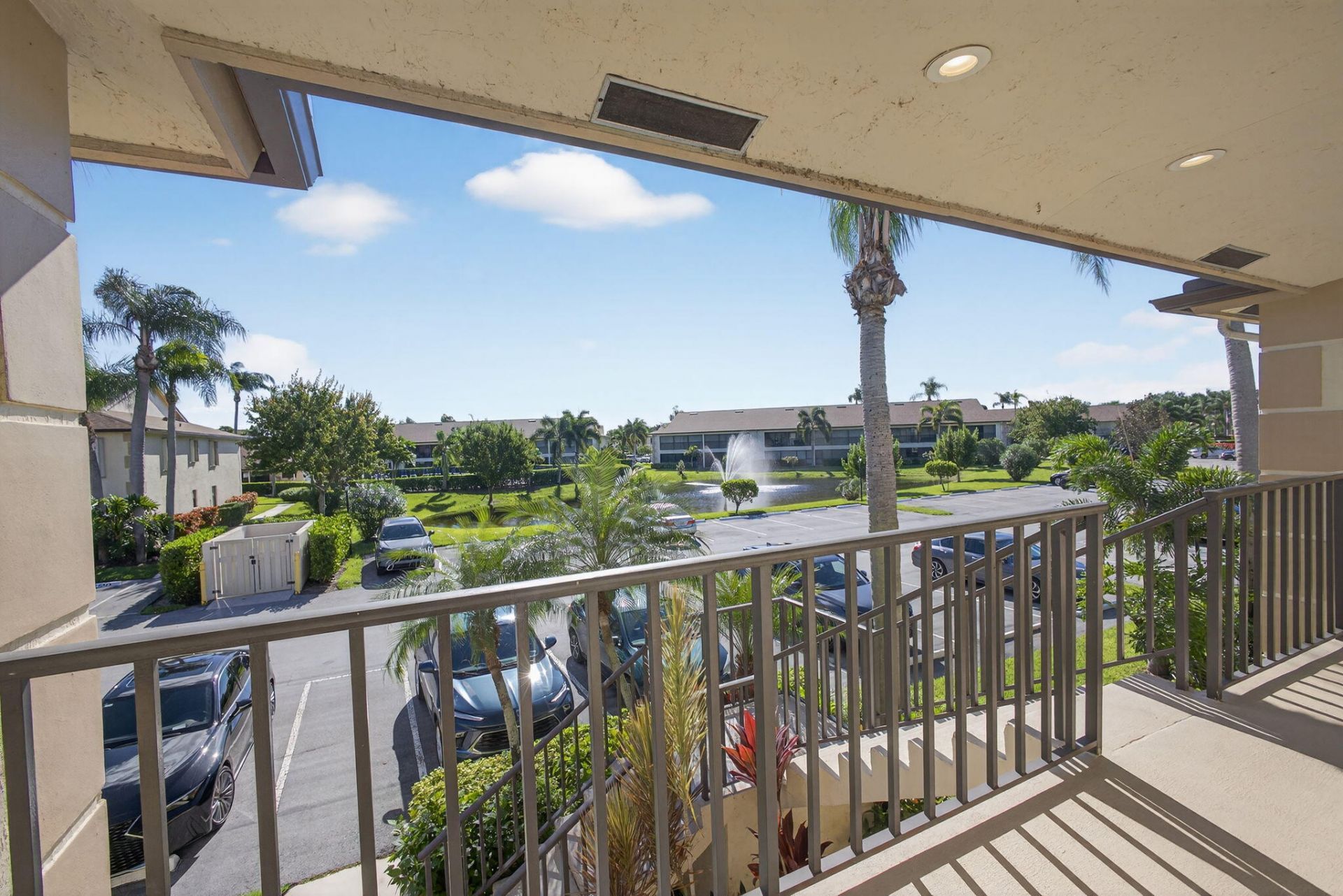 202 Pinecrest Circle, Unit B, Jupiter, FL 33458 Photo