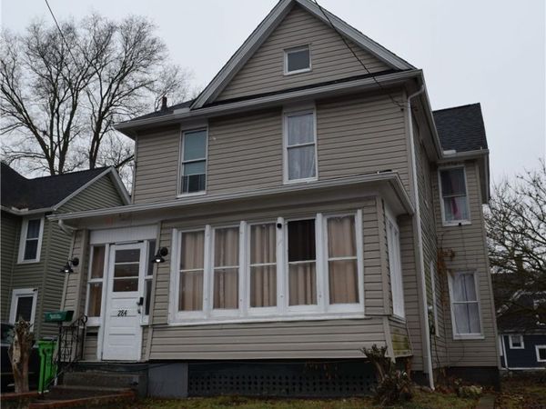 284 3rd Street NW, Barberton, OH 44203