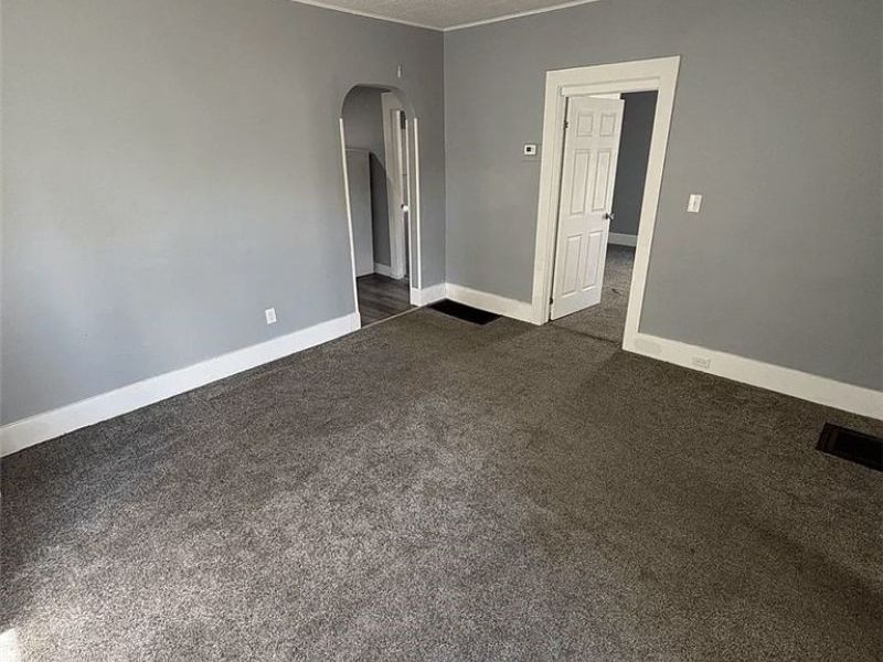 284 3rd Street NW, Barberton, OH 44203 Photo 6