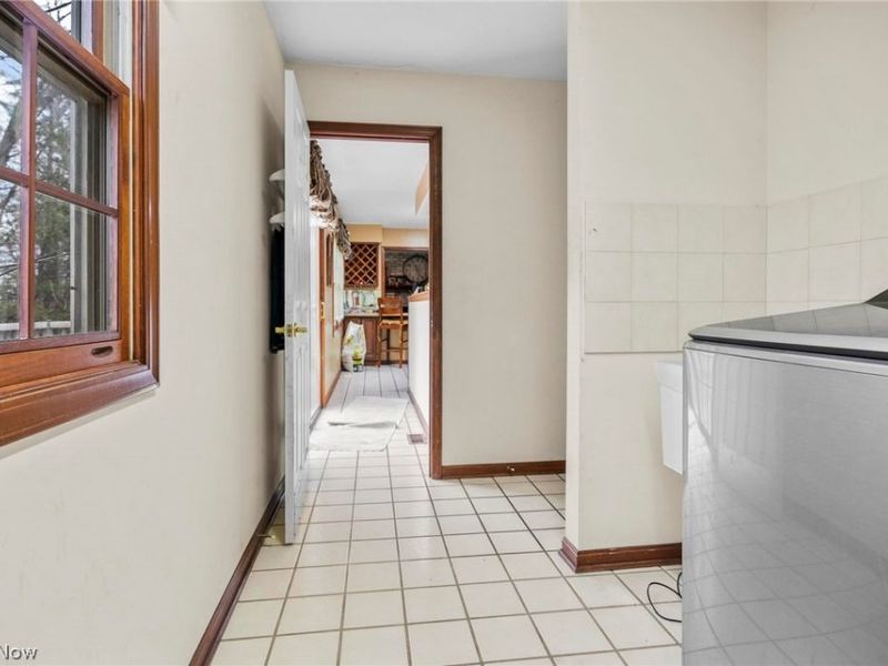 8005 Hansom Place, Concord, OH 44060 Photo 12