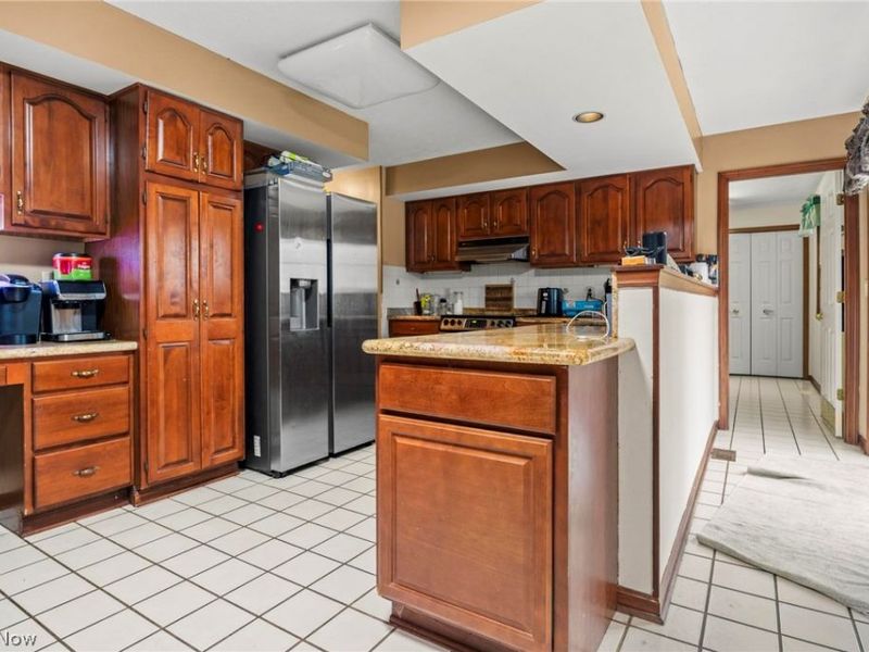 8005 Hansom Place, Concord, OH 44060 Photo 8