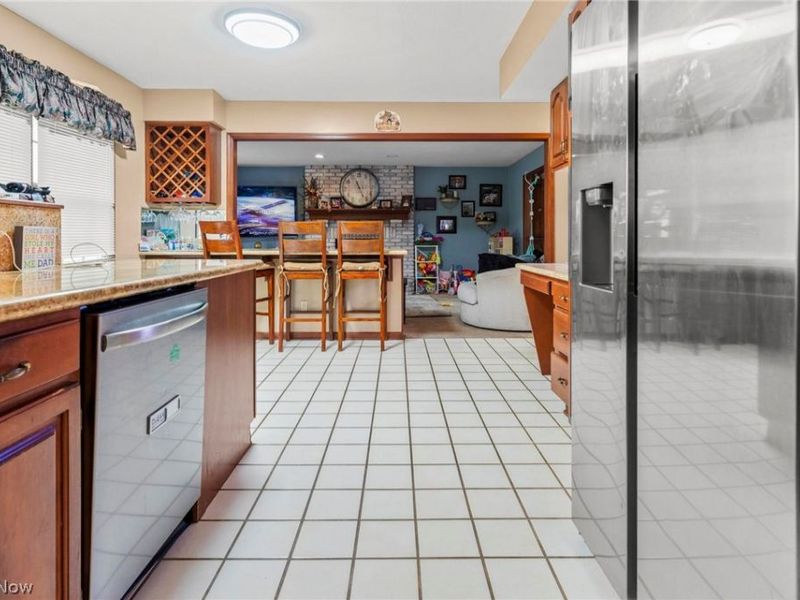 8005 Hansom Place, Concord, OH 44060 Photo 9