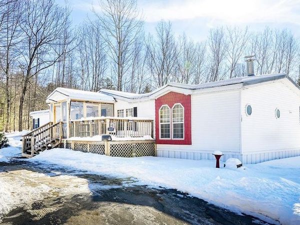 127 MORWAYS Park, Charlestown, NH 03603