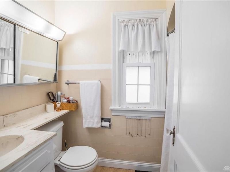 1821 S Smithville Road, Dayton, OH 45420 Photo 14