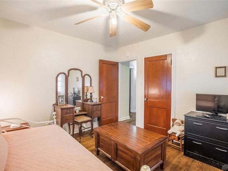 1821 S Smithville Road, Dayton, OH 45420 Photo 17