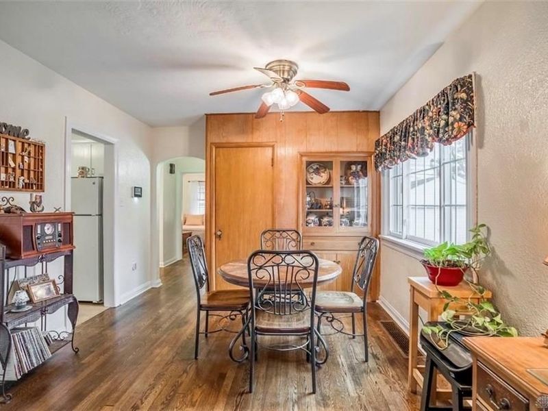 1821 S Smithville Road, Dayton, OH 45420 Photo 4