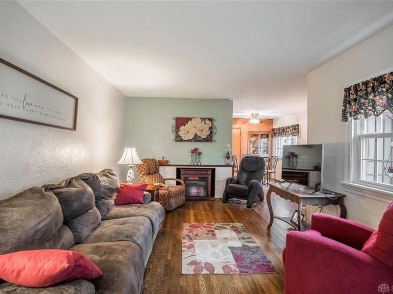 1821 S Smithville Road, Dayton, OH 45420 Photo 6