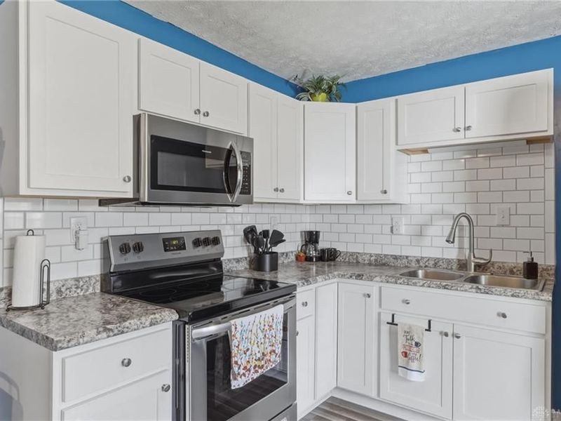 409 Millard Drive, Franklin, OH 45005 Photo 6