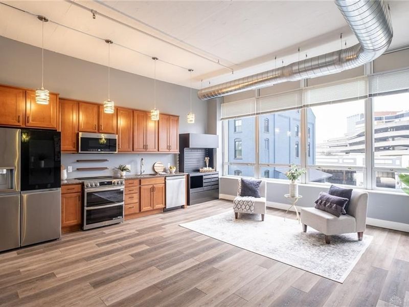 207 E 6th Street, Unit 204, Dayton, OH 45402 Photo 4