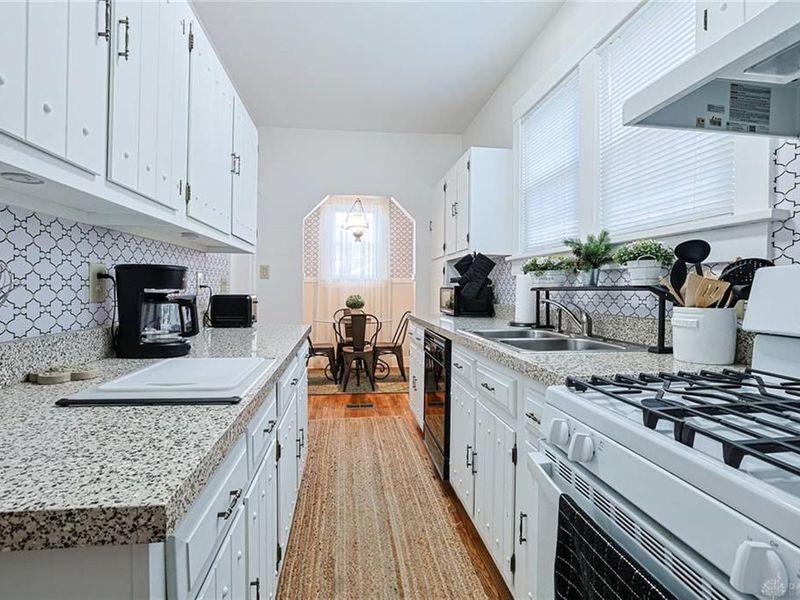 409 Corona Avenue, Oakwood, OH 45419 Photo 13