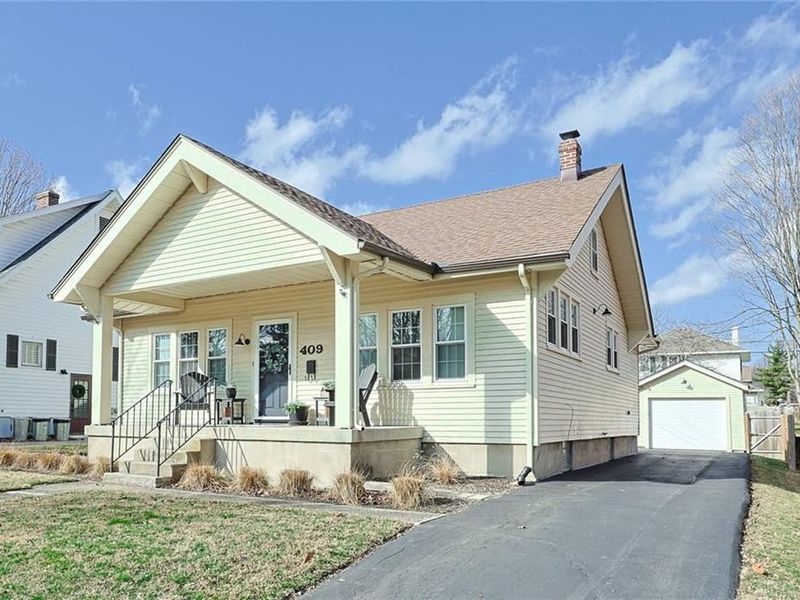 409 Corona Avenue, Oakwood, OH 45419 Photo 3