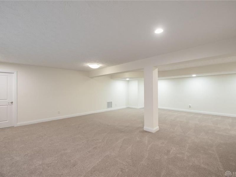 1475 Runnymeade Way, Beavercreek Township, OH 45385 Photo 24