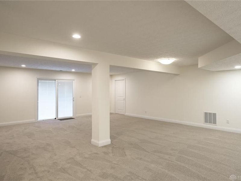 1475 Runnymeade Way, Beavercreek Township, OH 45385 Photo 31