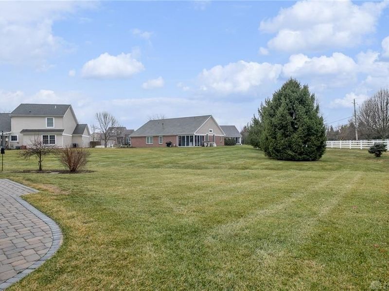 1475 Runnymeade Way, Beavercreek Township, OH 45385 Photo 33