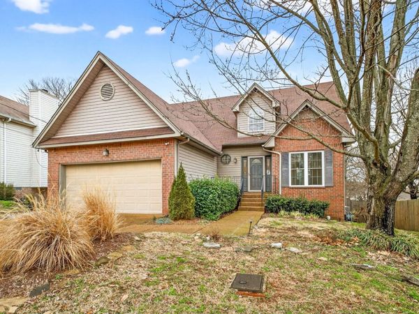 5204 Catspaw Dr, Antioch, TN 37013