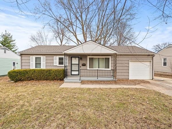 9010 E 72nd Terrace, Raytown, MO 64133