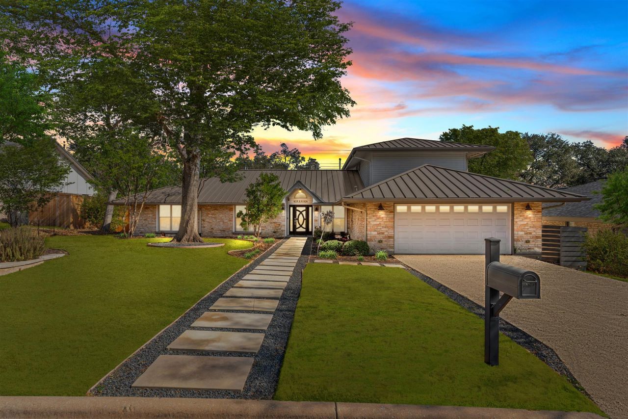 6209 Shadow Mountain Dr, Austin, TX 78731 Main Photo