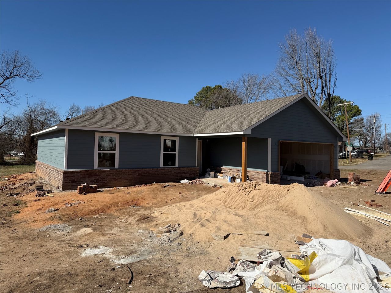 507 Jefferson Davis Boulevard, Fort Gibson, OK 74434 Main Photo