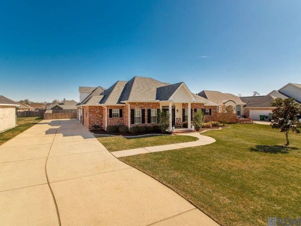 18134 River Rd Road, Montz, LA 70068