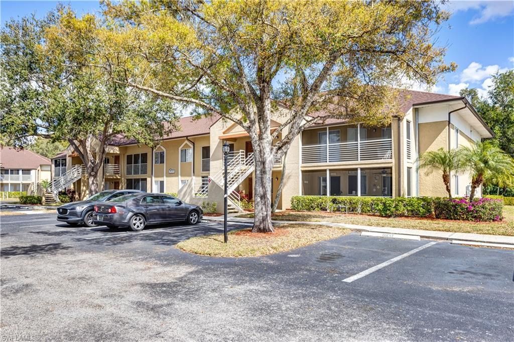 3130 Seasons Way, Unit 415, Estero, FL 33928 Photo