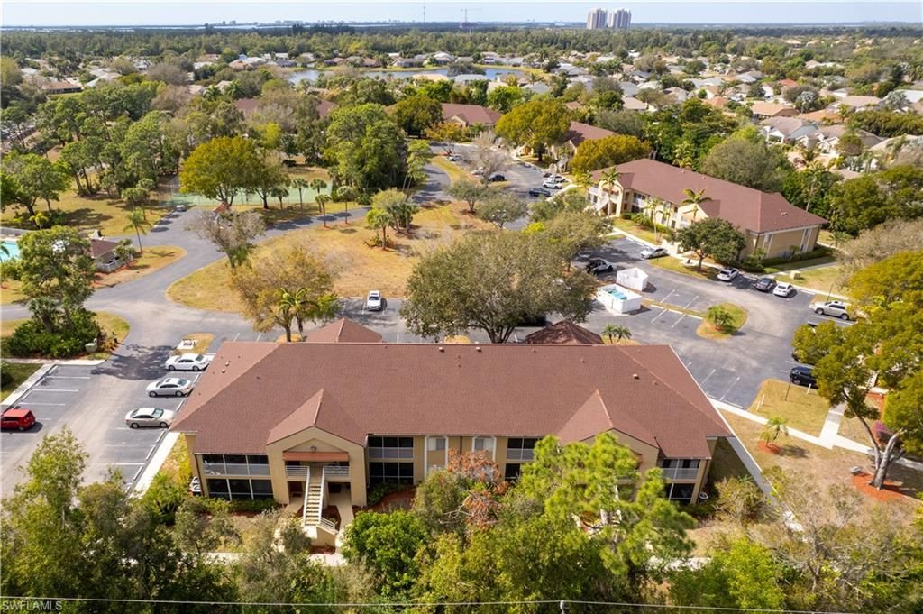 3130 Seasons Way, Unit 415, Estero, FL 33928 Photo