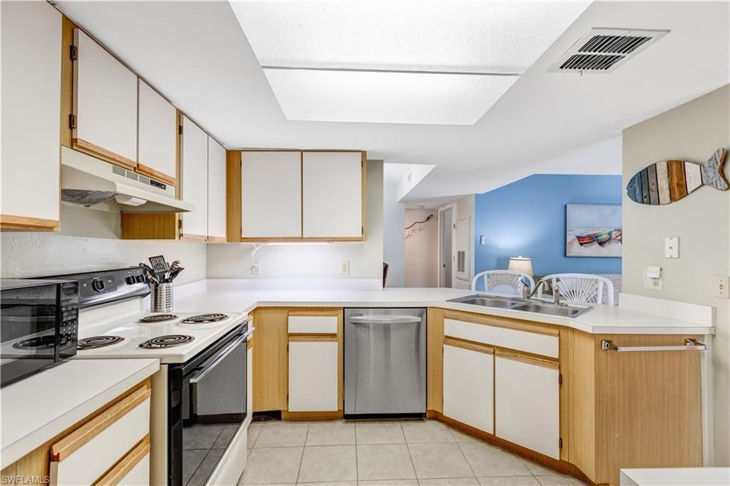 3130 Seasons Way, Unit 415, Estero, FL 33928 Photo