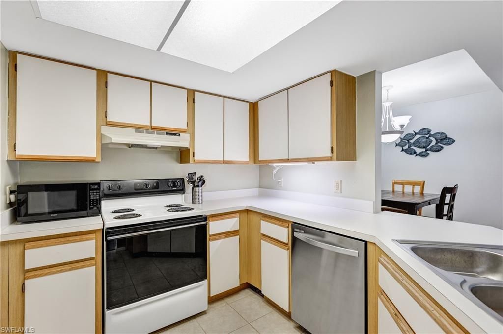 3130 Seasons Way, Unit 415, Estero, FL 33928 Photo