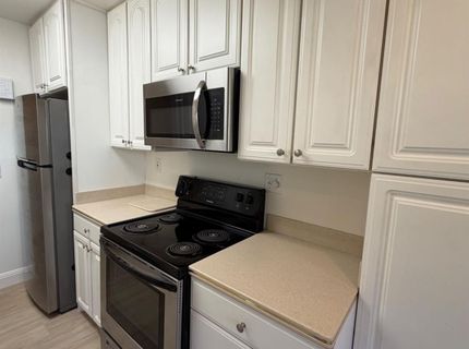 6241 Riverside Blvd #112, Unit 112, Sacramento, CA 95831 Photo