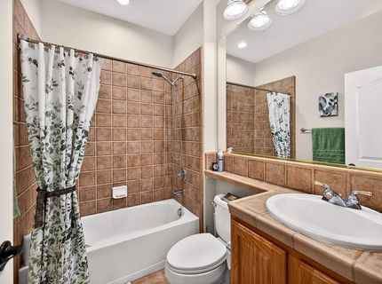 2217 Ryedale Ln, Sacramento, CA 95835 Photo