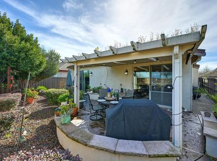 2217 Ryedale Ln, Sacramento, CA 95835 Photo