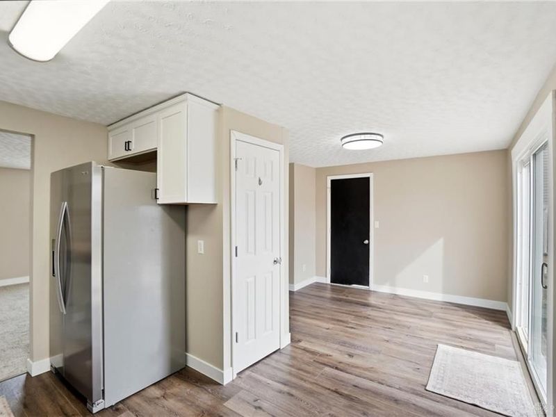 5540 Signet Drive, Huber Heights, OH 45424 Photo 14