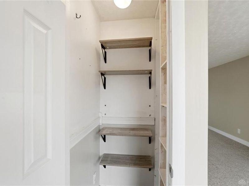 5540 Signet Drive, Huber Heights, OH 45424 Photo 18