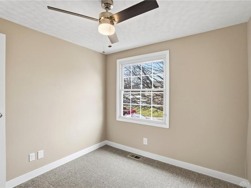 5540 Signet Drive, Huber Heights, OH 45424 Photo 23