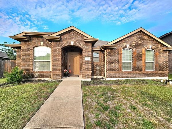 1813 Overlook Drive, Lancaster, TX 75146
