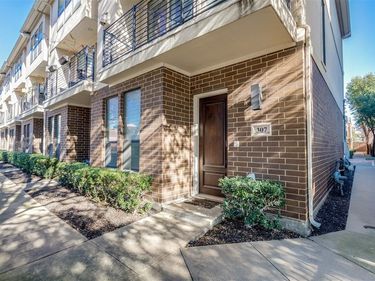 2606 Shelby Avenue, Unit 307, Dallas, TX 75219