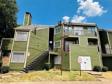 9837 Walnut Street, Unit S202, Dallas, TX 75243