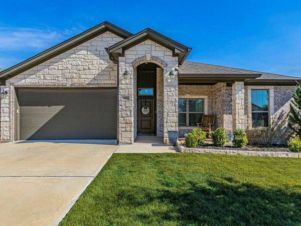 701 Juniper Drive , Troy, TX 76579
