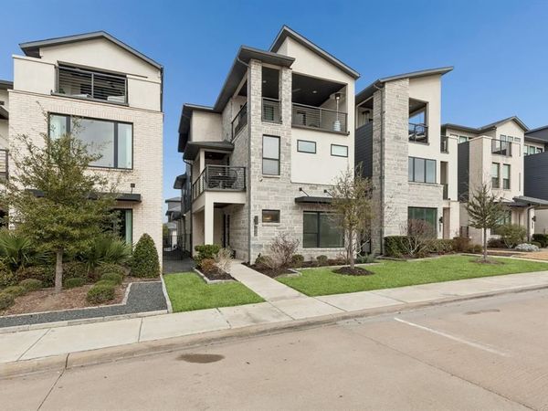 7424 Collin Mckinney Parkway, McKinney, TX 75070