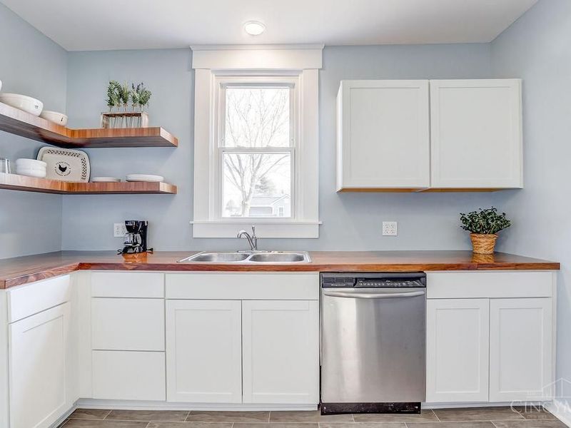 119 Main, College Corner, OH 45003 Photo 16