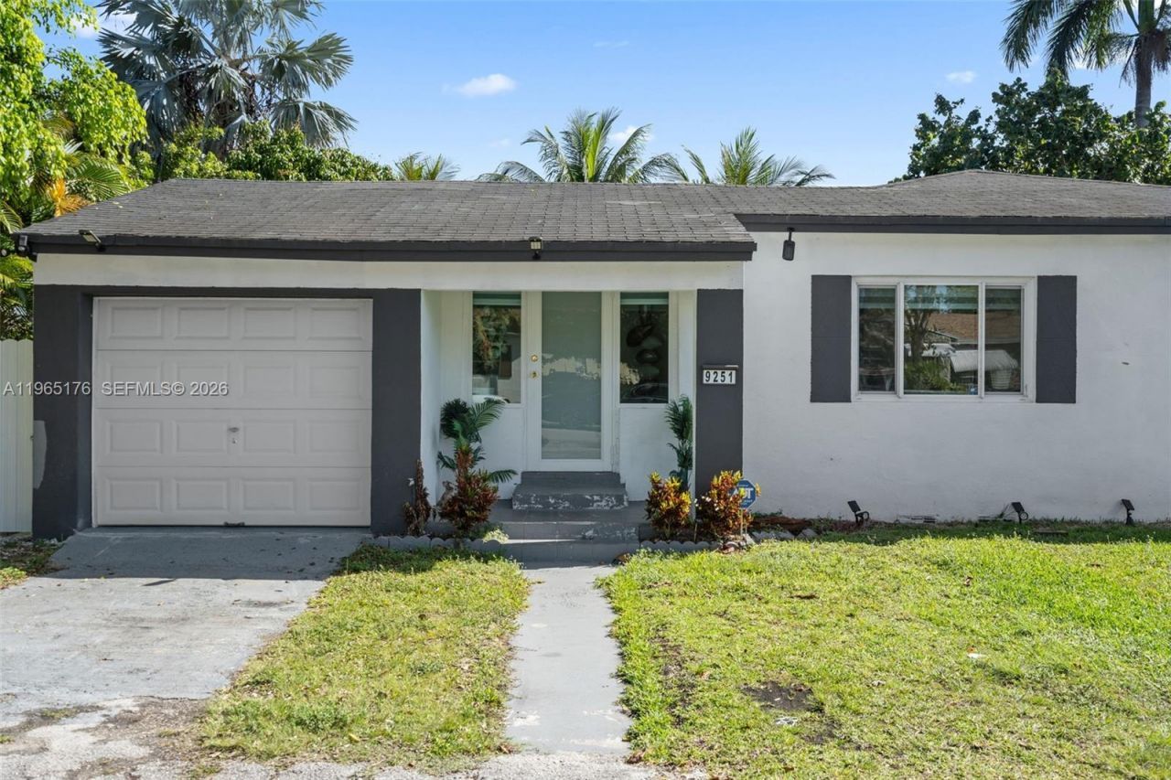9251 Little River Blvd , Miami, FL 33147 Photo