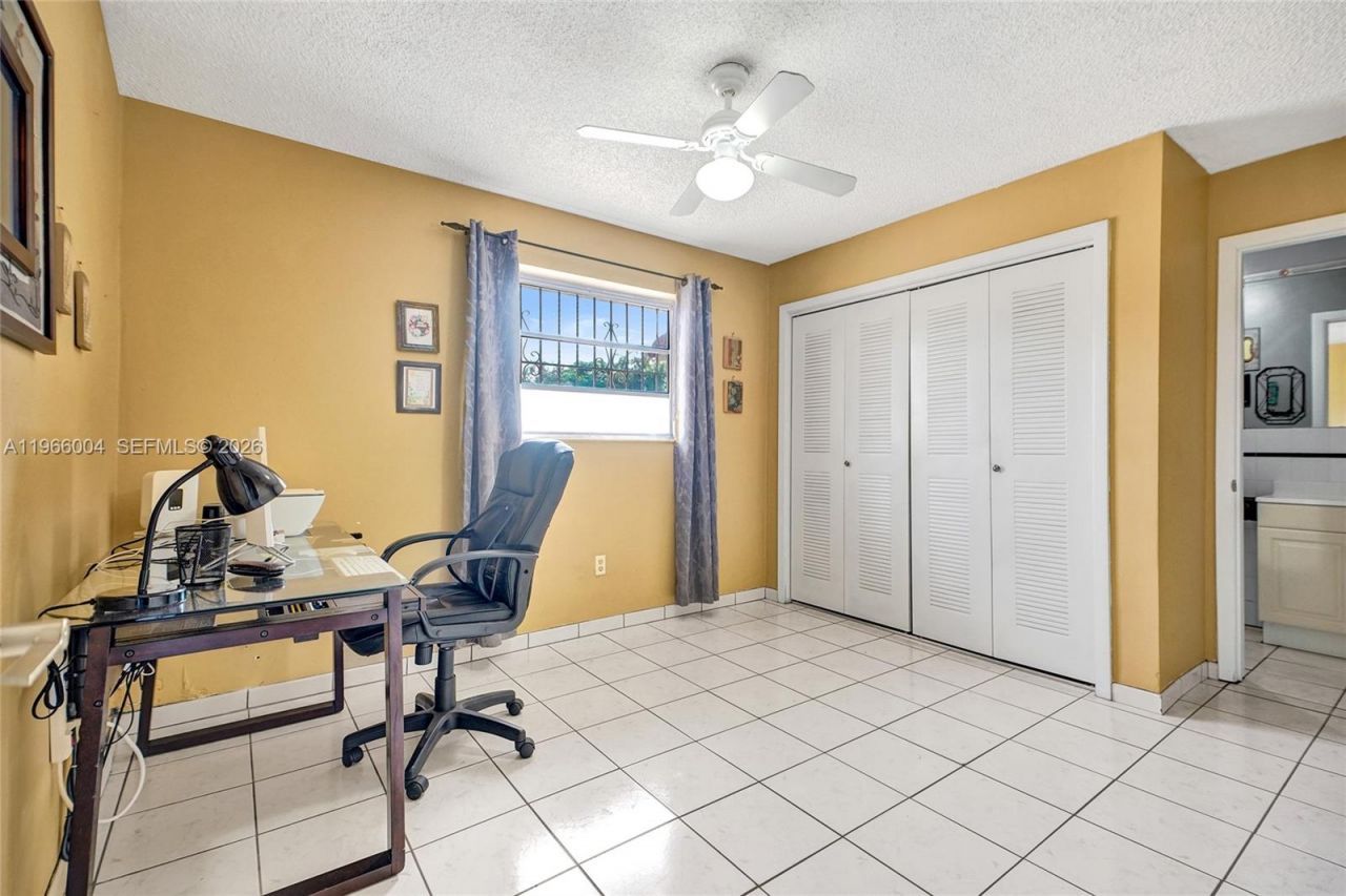 6501 SW 30th St, Miami, FL 33155 Photo