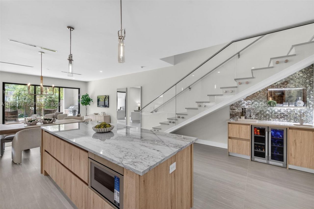 912 SE 13th St, Fort Lauderdale, FL 33316 Photo