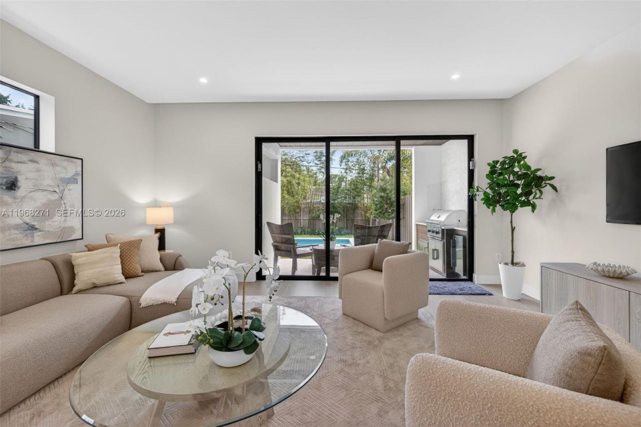 912 SE 13th St, Fort Lauderdale, FL 33316 Photo