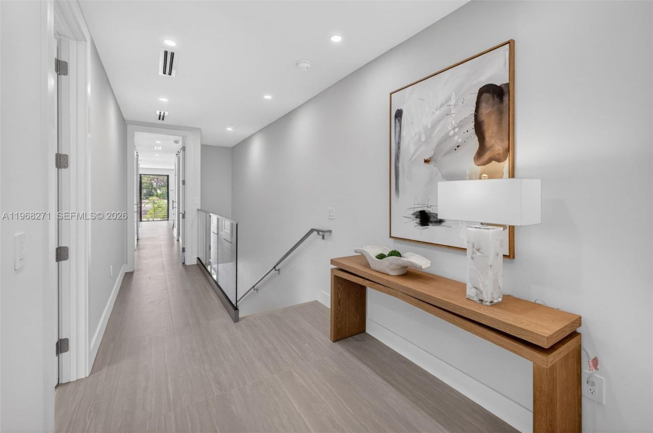 912 SE 13th St, Fort Lauderdale, FL 33316 Photo